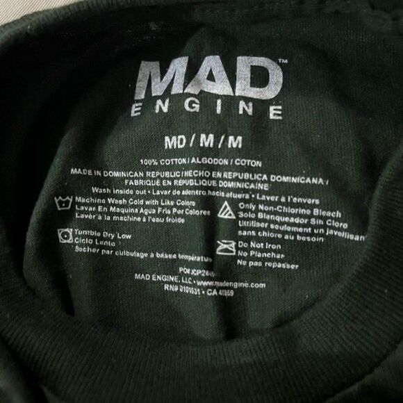 Mad Engine Santa Dinosaur in Space Graphic T-Shirt Size Medium - Picture 5 of 5